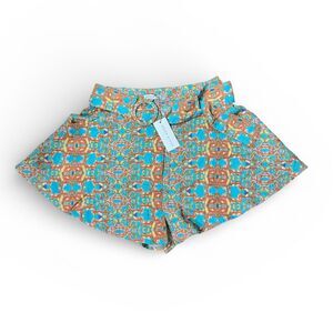 Moon River NWT Floral Belted Shorts Flowy, High Waist
